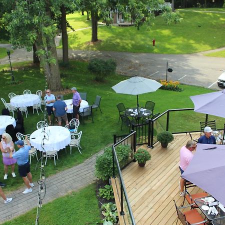 Westover Inn Saint Marys Buitenkant foto