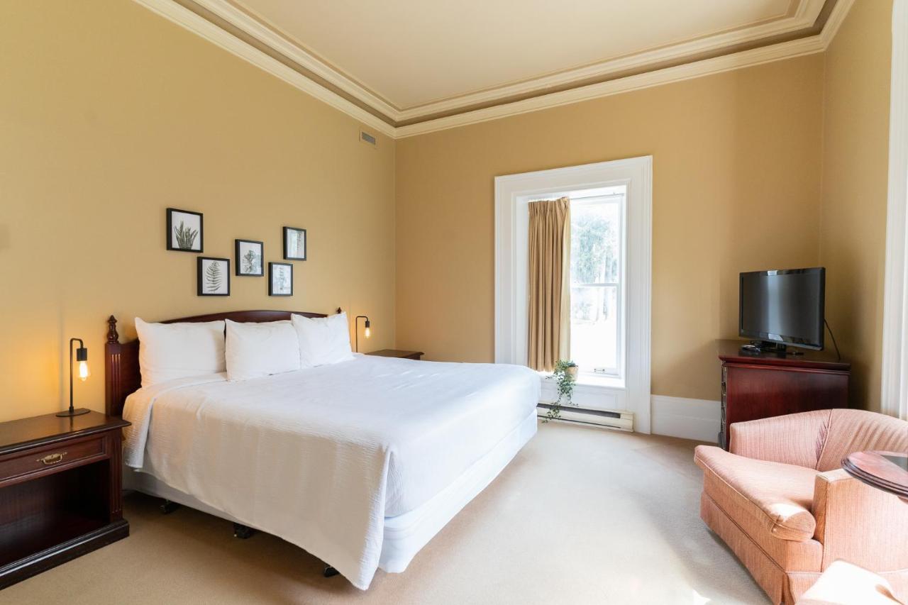 Westover Inn Saint Marys Buitenkant foto