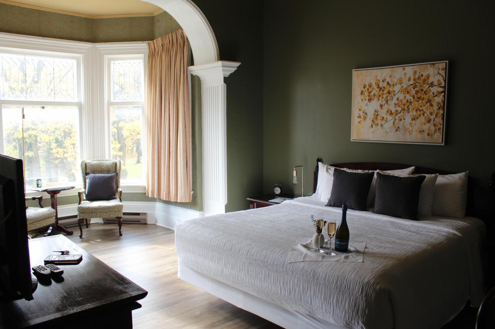 Westover Inn Saint Marys Buitenkant foto