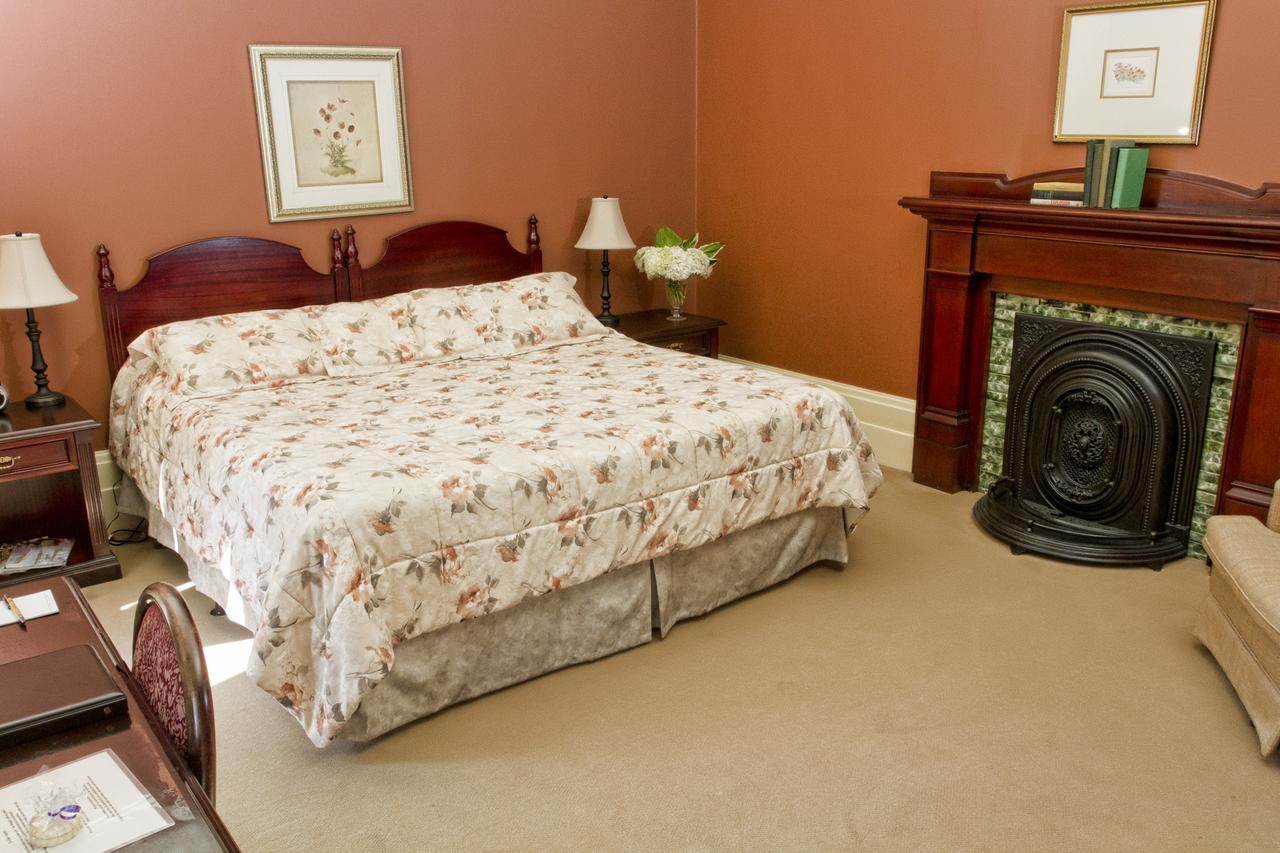 Westover Inn Saint Marys Buitenkant foto