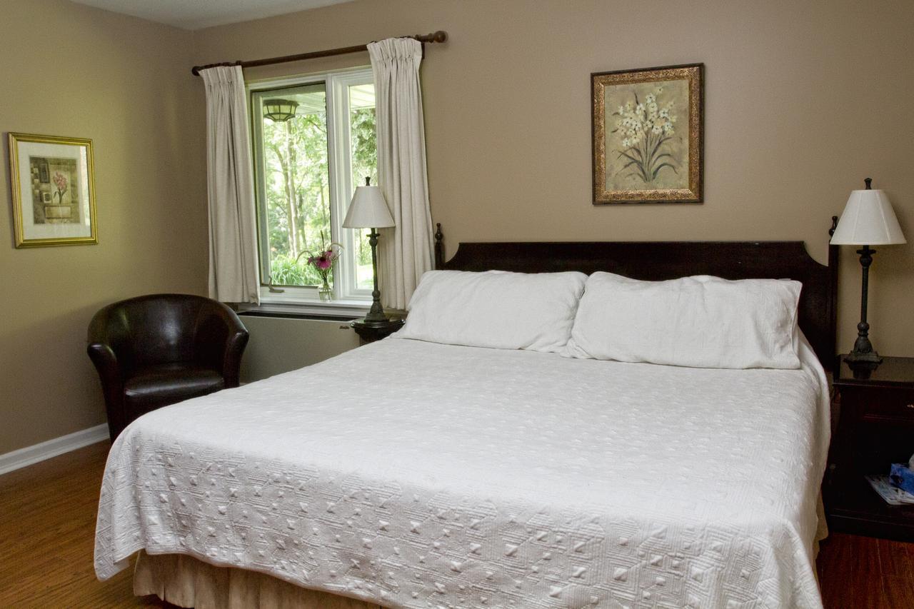 Westover Inn Saint Marys Buitenkant foto