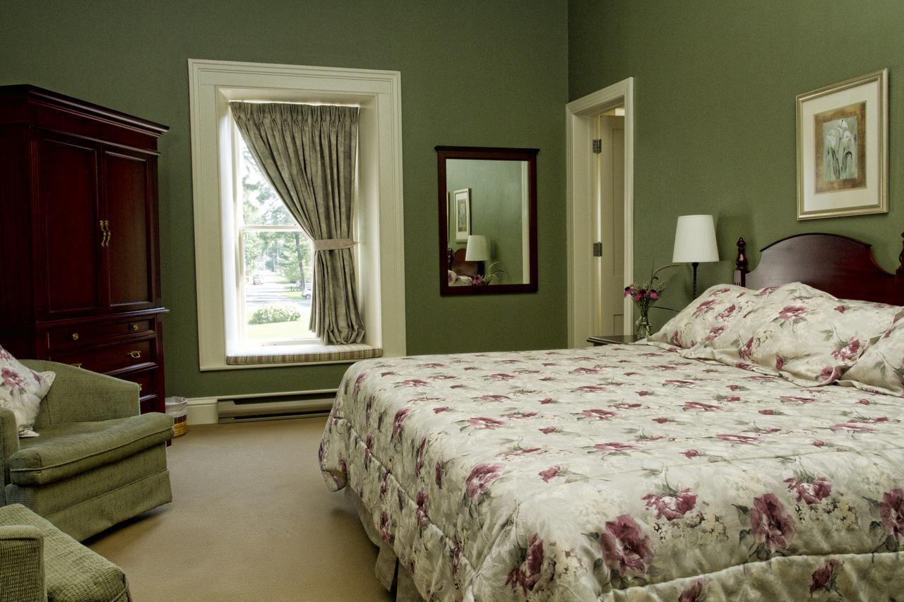 Westover Inn Saint Marys Buitenkant foto